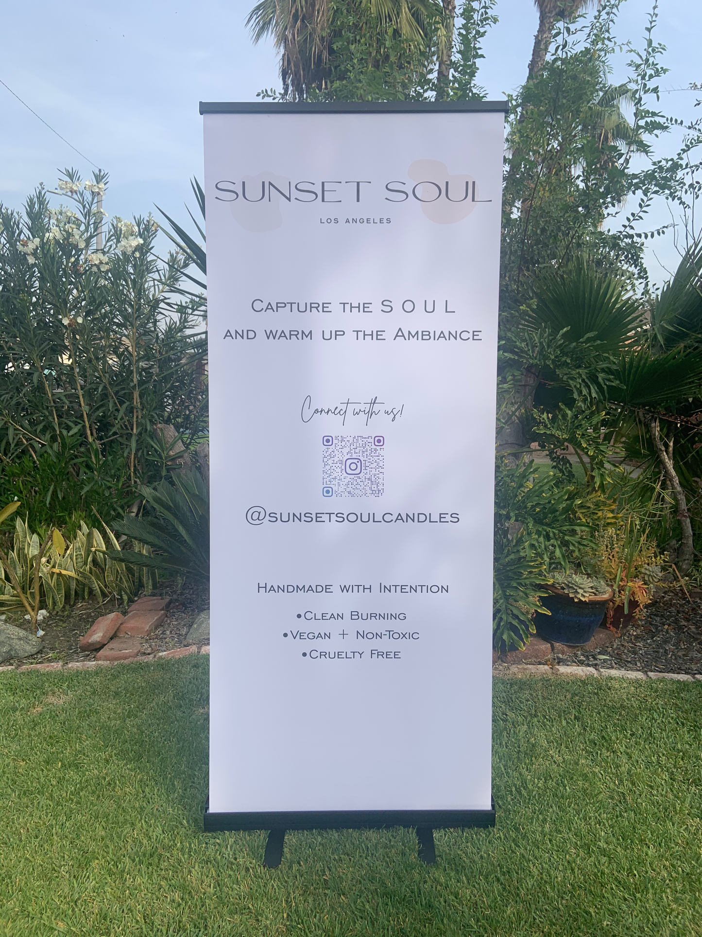 Retractable Banner Stands